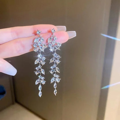 New Fashion Trend Unique Design Elegant Delicate Zircon Butterfly Tassel Earrings For Women Jewelry Wedding Party Premium Gifts